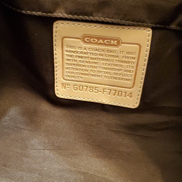 Coach Tote brown and tan no signs of use! - Picture 4 of 9